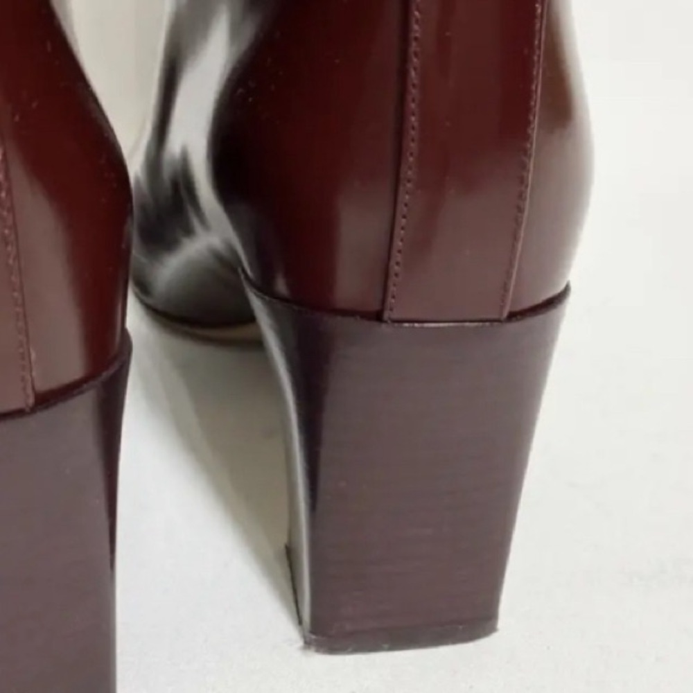 Chloe leatherpatent boots
Chloé - Picture 3 of 7